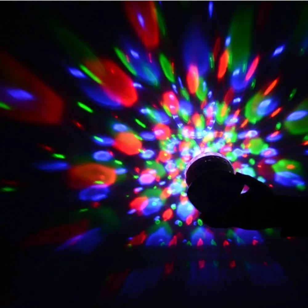 Lámpara Disco LED Recargable: transforma cualquier espacio en una fiesta al instante